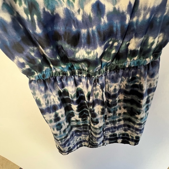 BE BOP TIE DYE SLEEVELESS JUNIOR SIZE M DRESS. SEVERAL SHADES OF BLUE - Picture 7 of 8